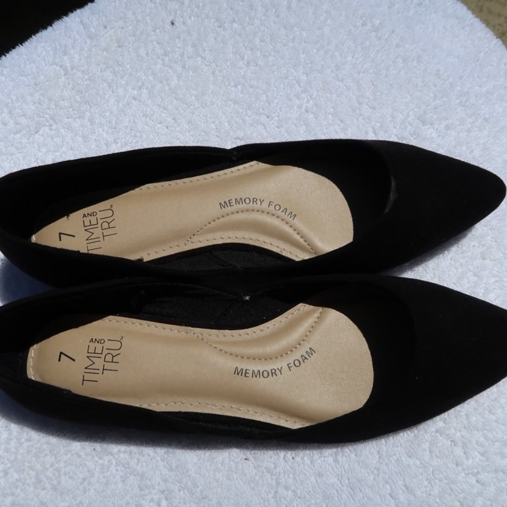 Time and Tru Black and Pink suede like flats